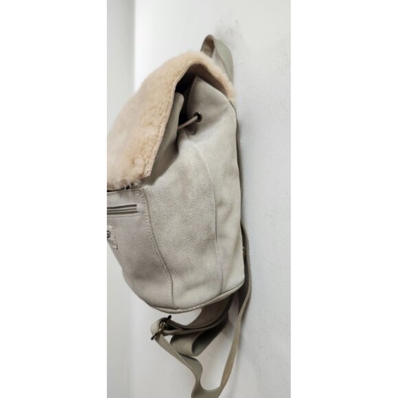 Women's UGG AUSTRALIA beige Suede Shearling Mini Backpack - Picture 5 of 14